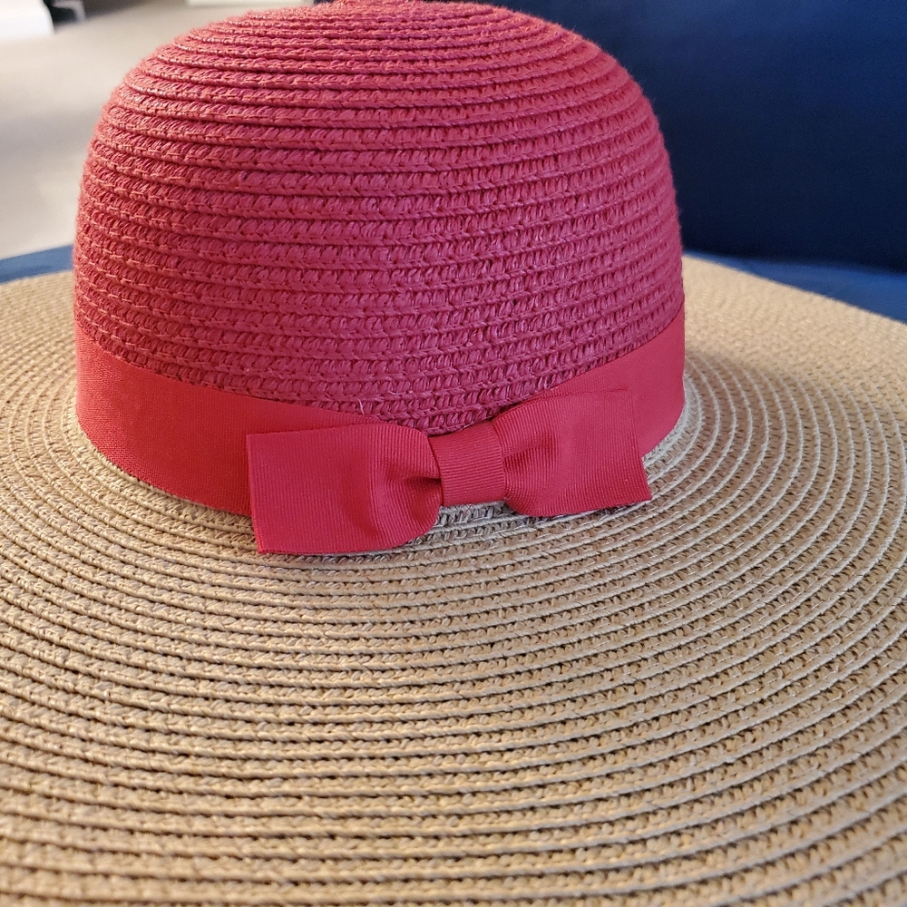 Stunning Two-Tone Color Hat - Picture 7 of 8